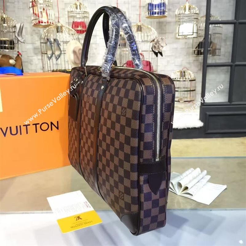 Louis Vuitton VOYAGE 80260