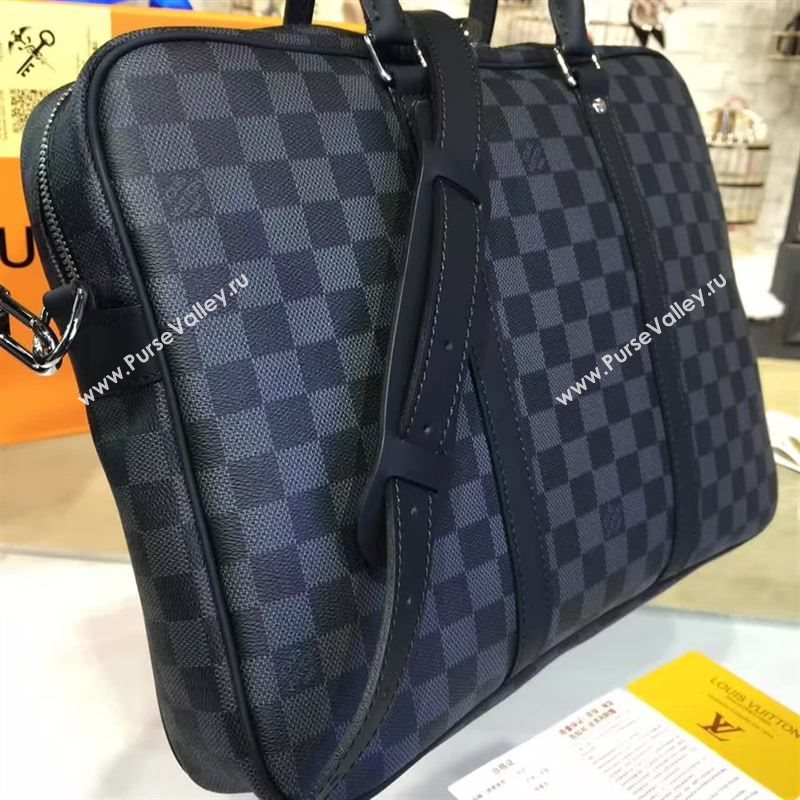 Louis Vuitton VOYAGE 80307