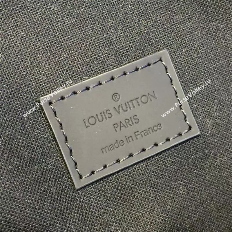 Louis Vuitton VOYAGE 80307