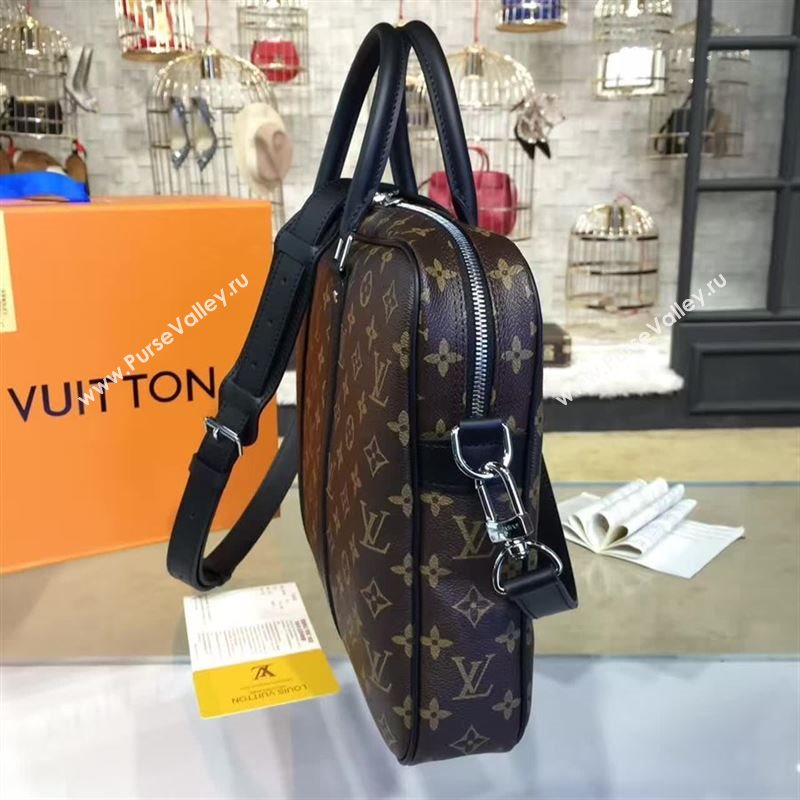 Louis Vuitton VOYAGE 80311