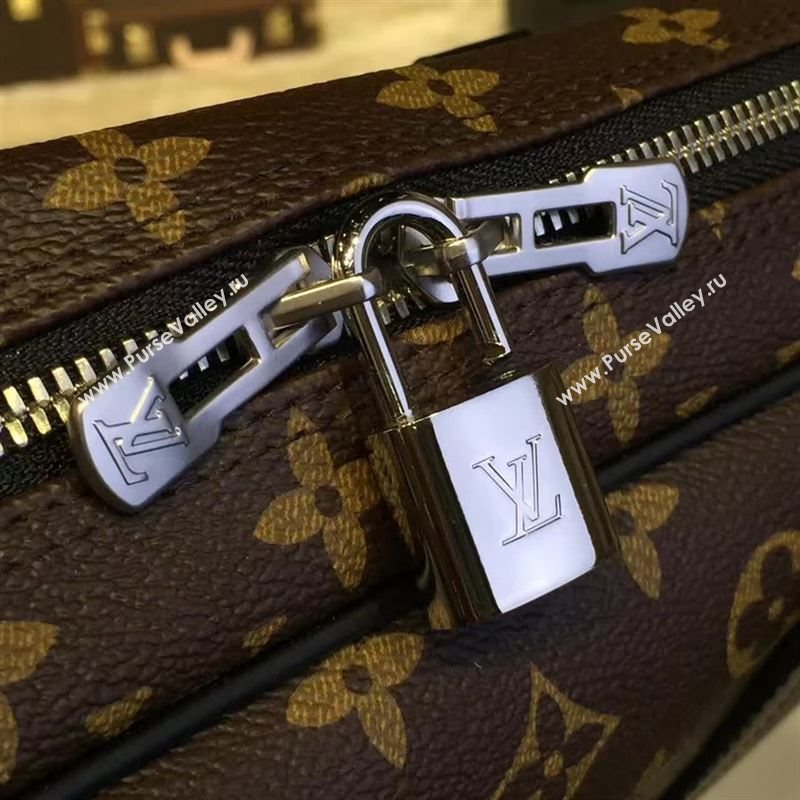 Louis Vuitton VOYAGE 80311