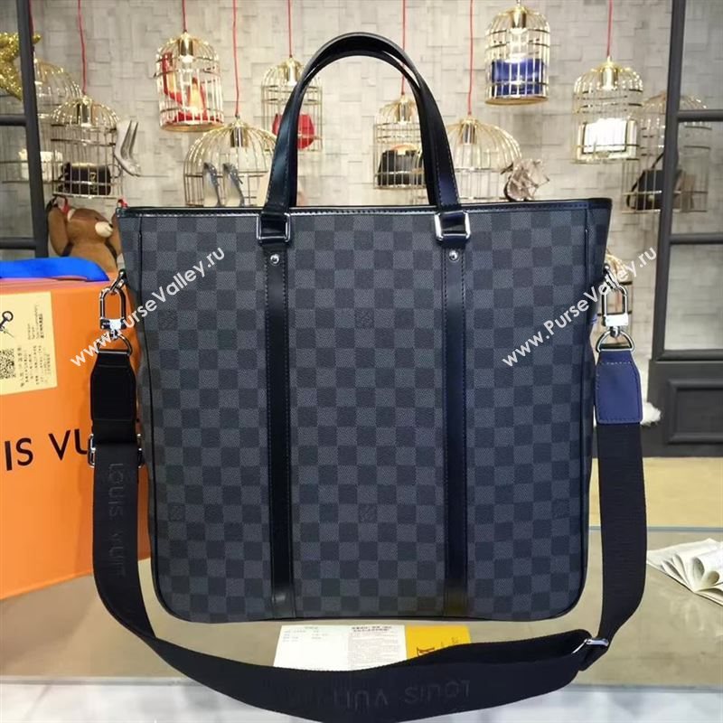 Louis Vuitton TADAO 80318