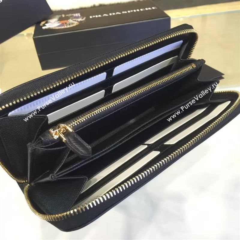 Prada wallet 77070