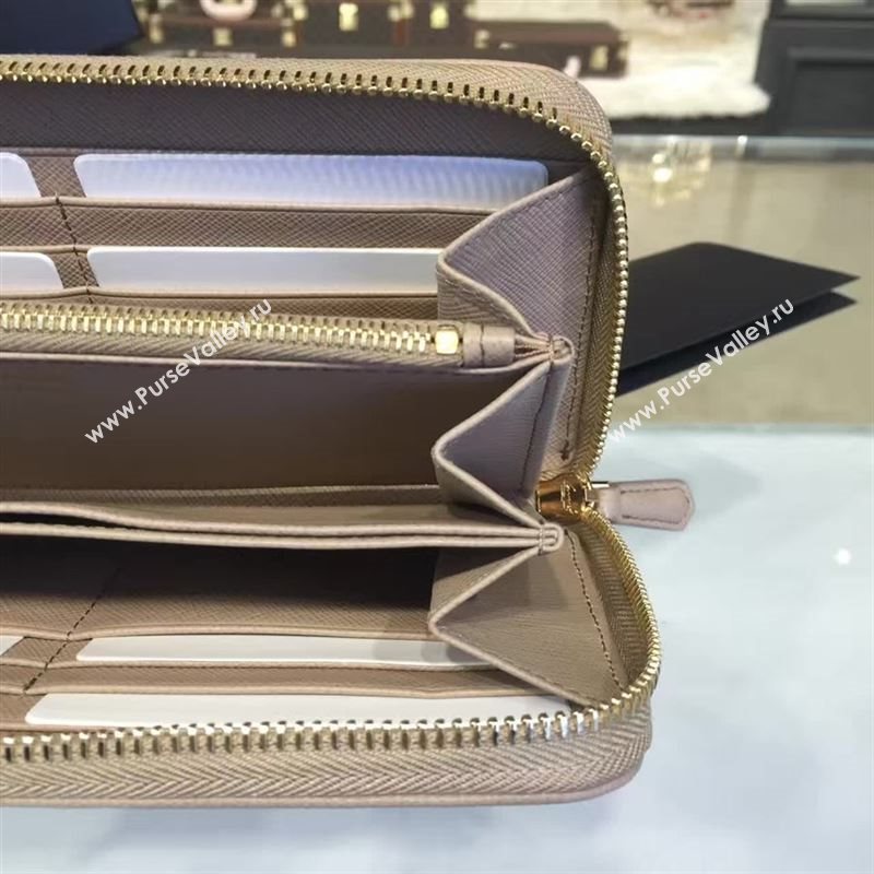 Prada Wallet 77066