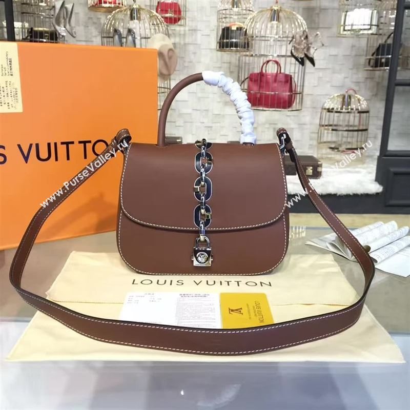 Louis Vuitton Chain-it 81871