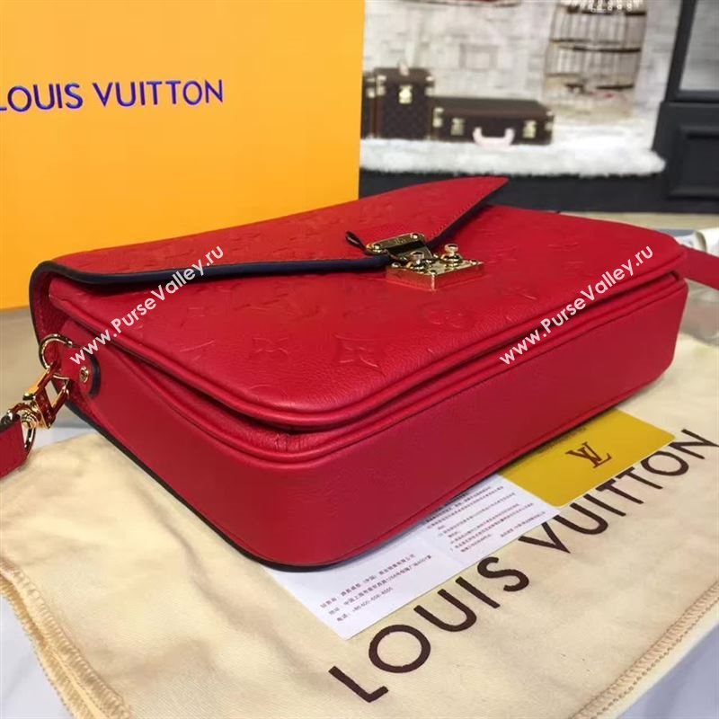 Louis Vuitton POCHETTE METIS 82050