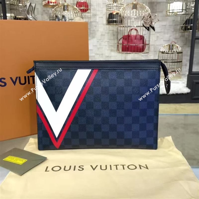 Louis Vuitton POCHETTE VOYAGE 84248