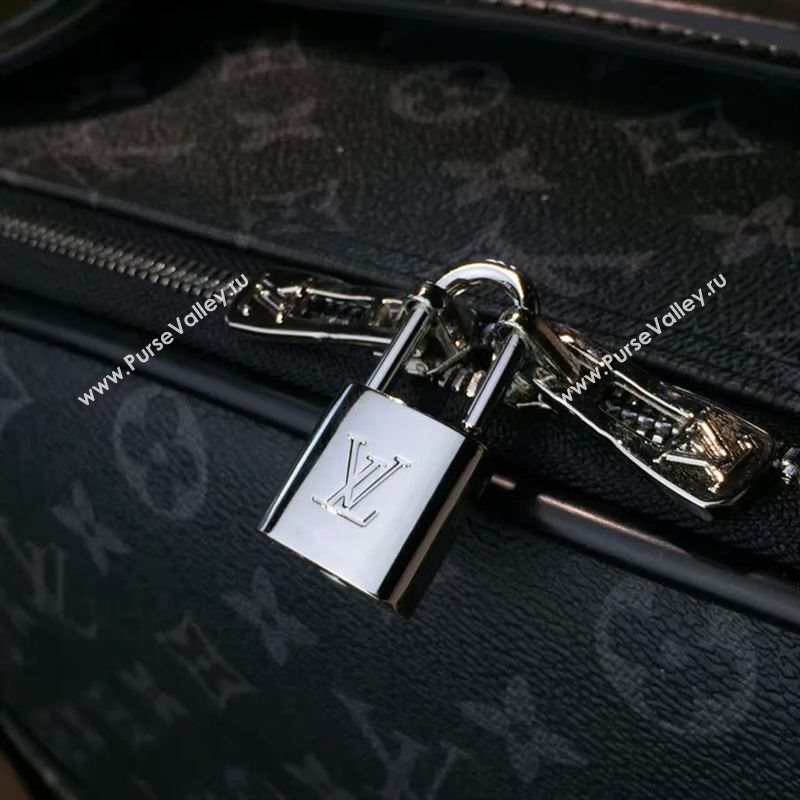 Louis Vuitton Travel box 85689
