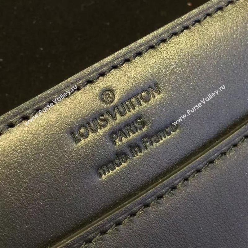 Louis Vuitton CHAIN LOUISE 86030