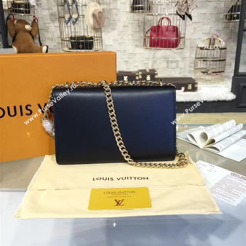 Louis Vuitton CHAIN LOUISE 86030