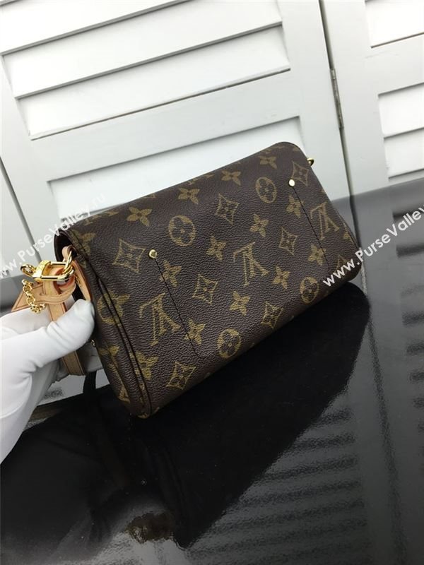 Louis Vuitton Favorite PM 73697