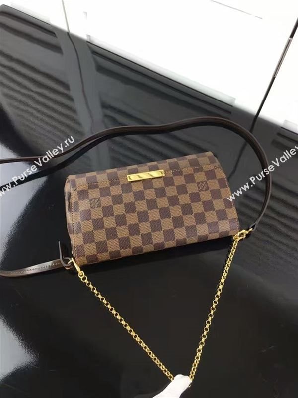 Louis Vuitton Favorite MM 73740