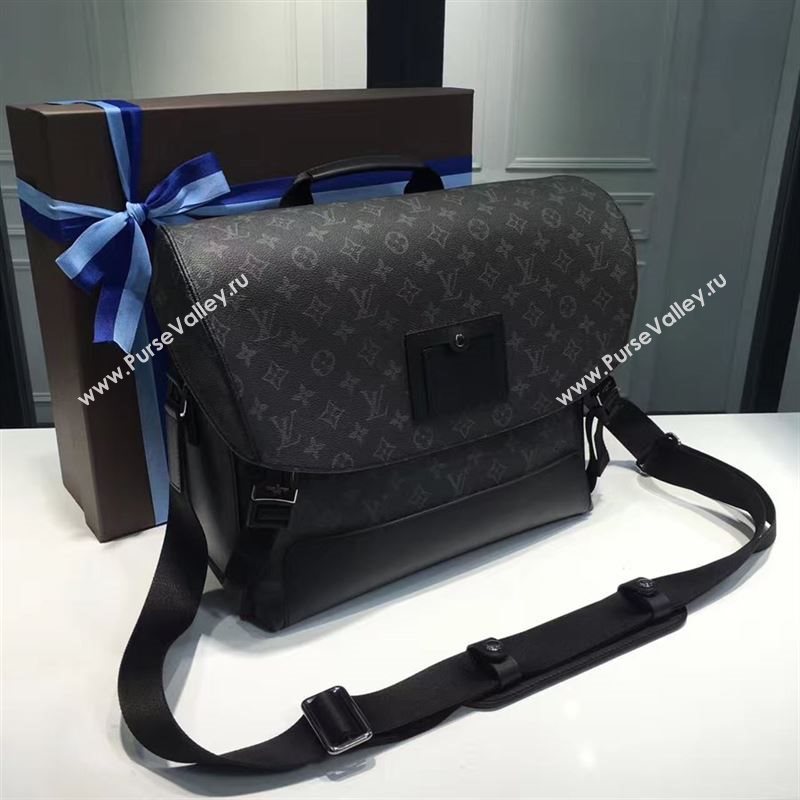 Louis Vuitton Messenger MM Voyager 95008