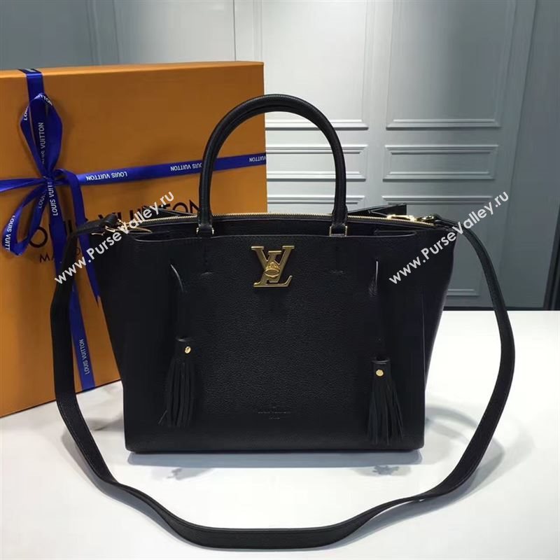 Louis Vuitton Lockmeto 95027