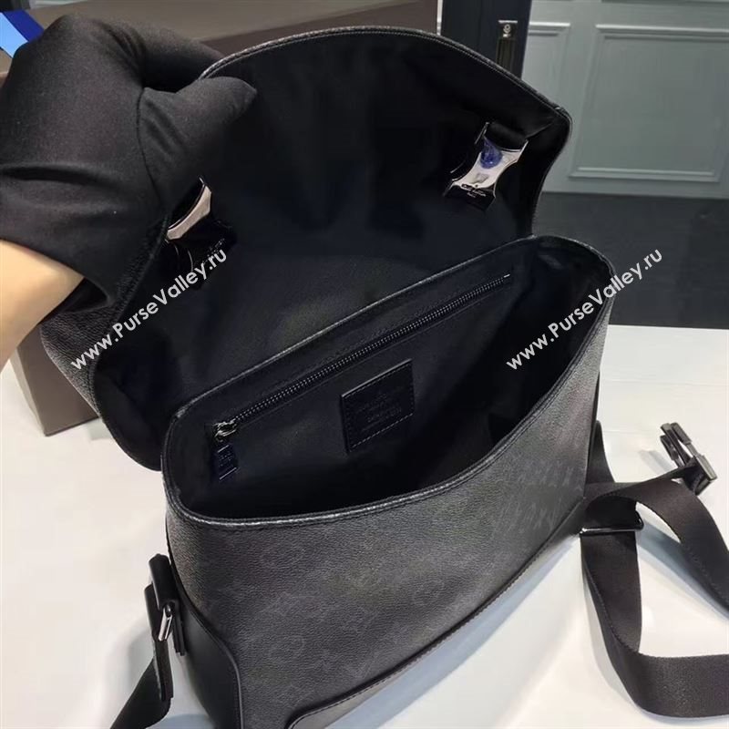 Louis Vuitton Messenger Voyager 95005