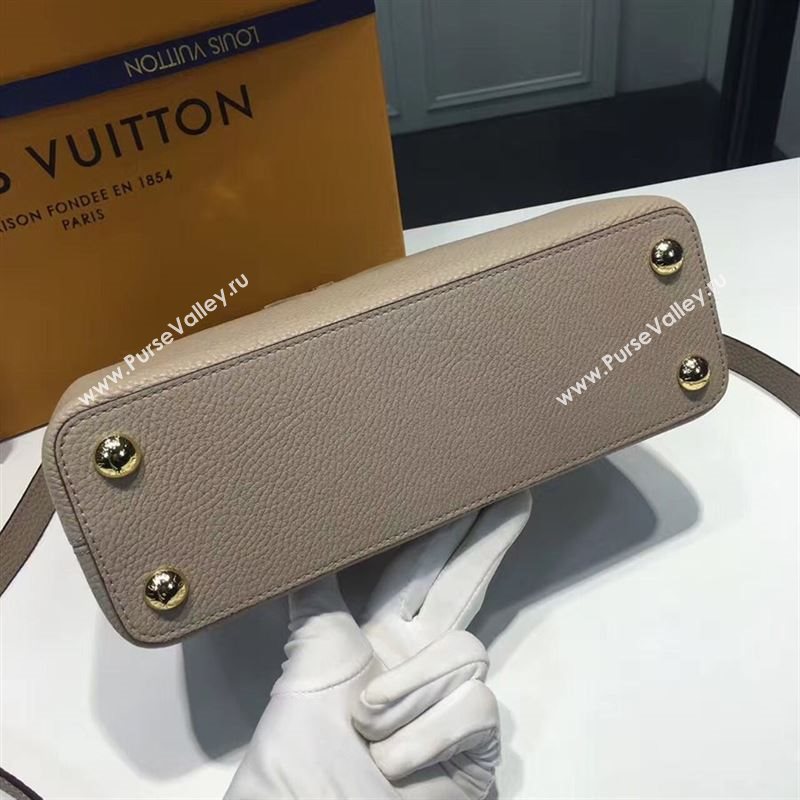 LOUIS VUITTON CAPUCINES 95509