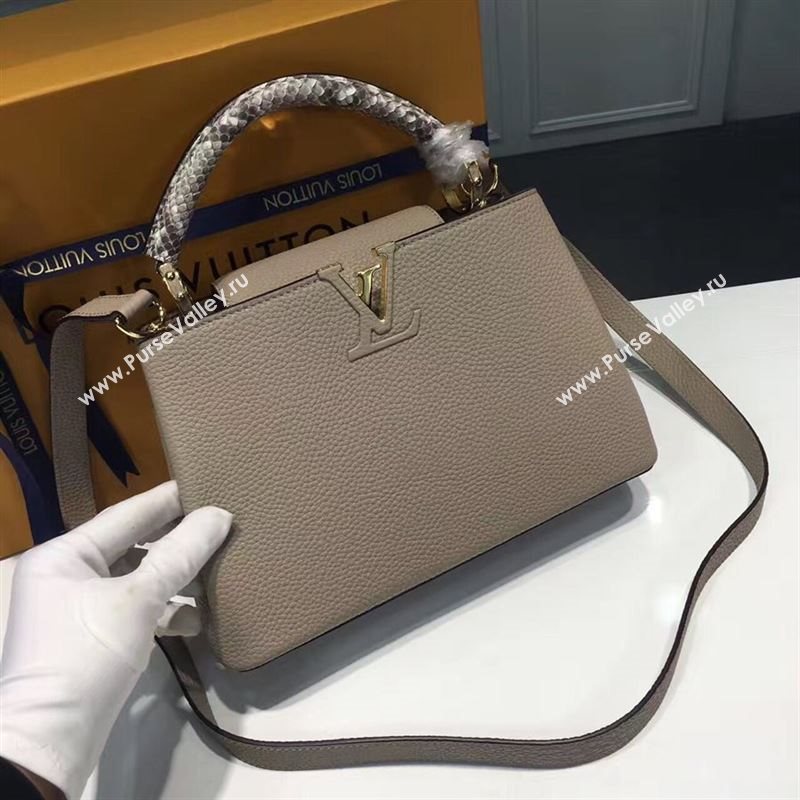 LOUIS VUITTON CAPUCINES 95509