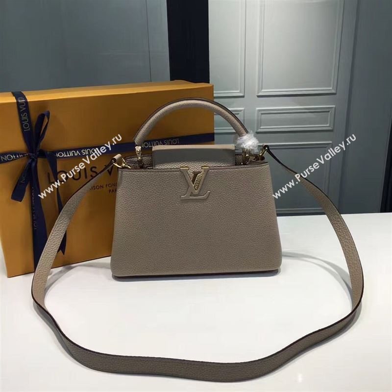 LOUIS VUITTON CAPUCINES 95580