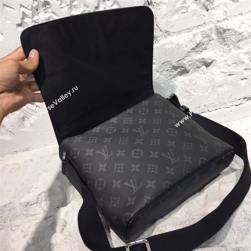 Louis Vuitton Messenger Bag 115458