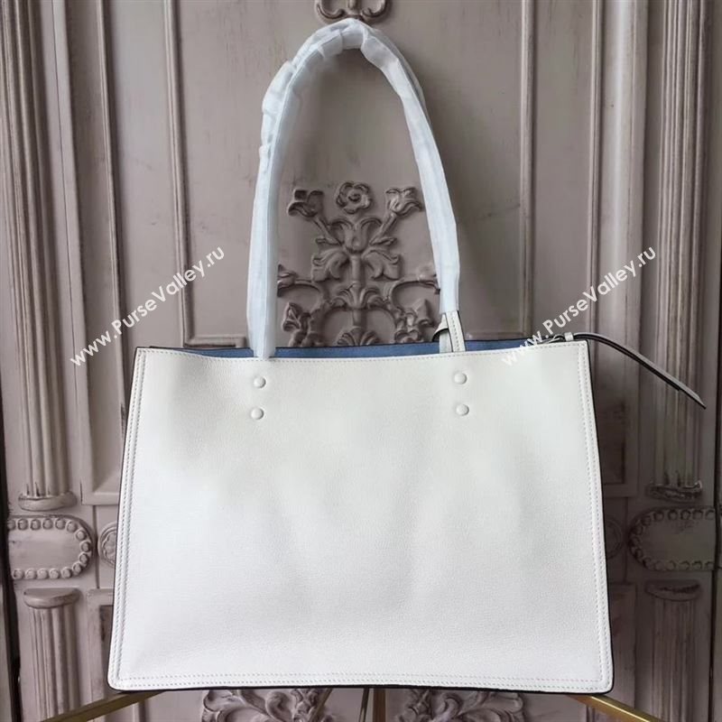 Prada Shoulder Bag 117577