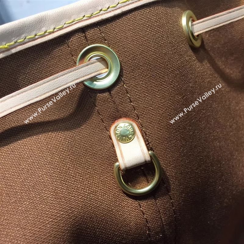 Louis Vuitton Bucket bag 120405