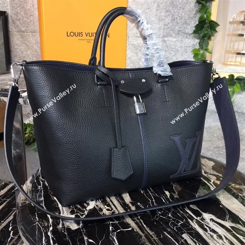 LOUIS VUITTON PERNELLE 123830