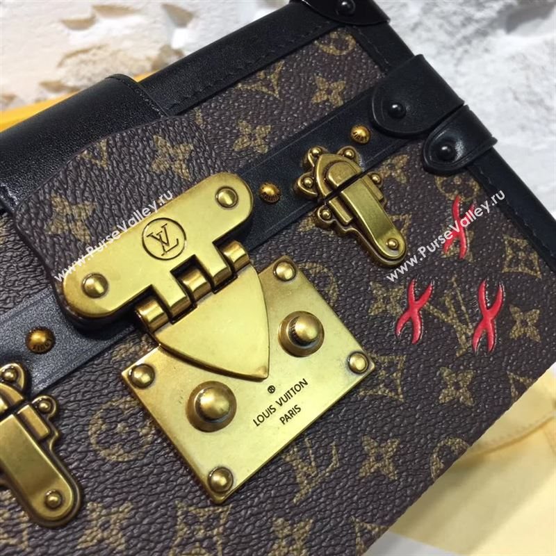 Louis Vuitton Petite Malle 123686