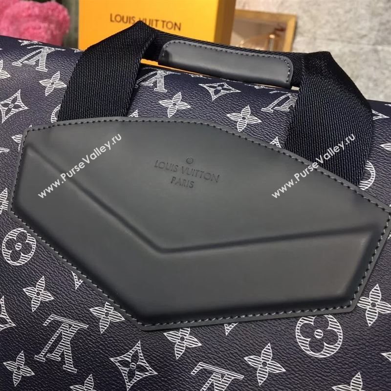 Louis Vuitton Shoulder Bag 123571