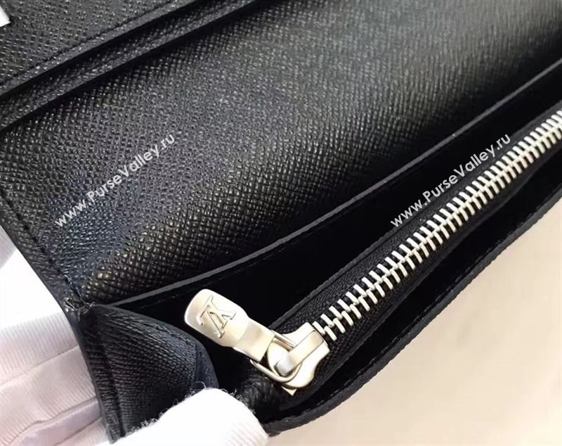 Louis Vuitton wallet 115572