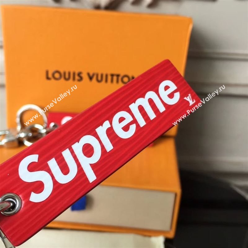 Louis Vuitton Superme Key ring 115905