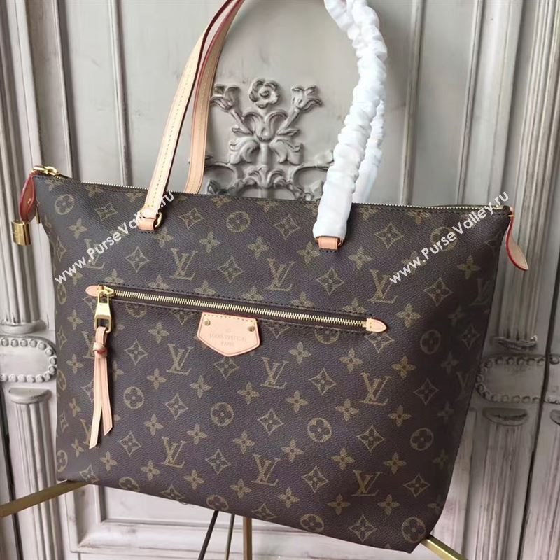 Louis Vuitton IENA 116205