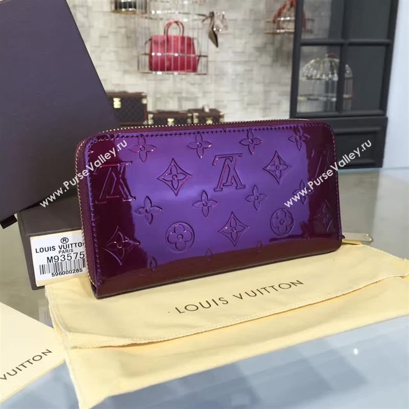 Louis Vuitton wallet 69412