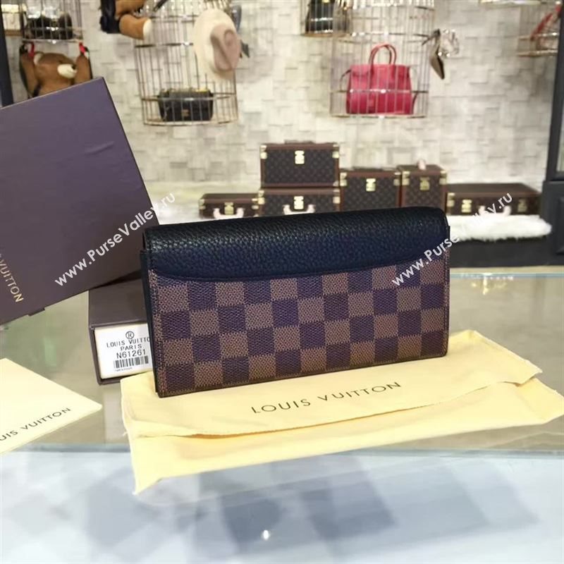 Louis Vuitton wallet 69393