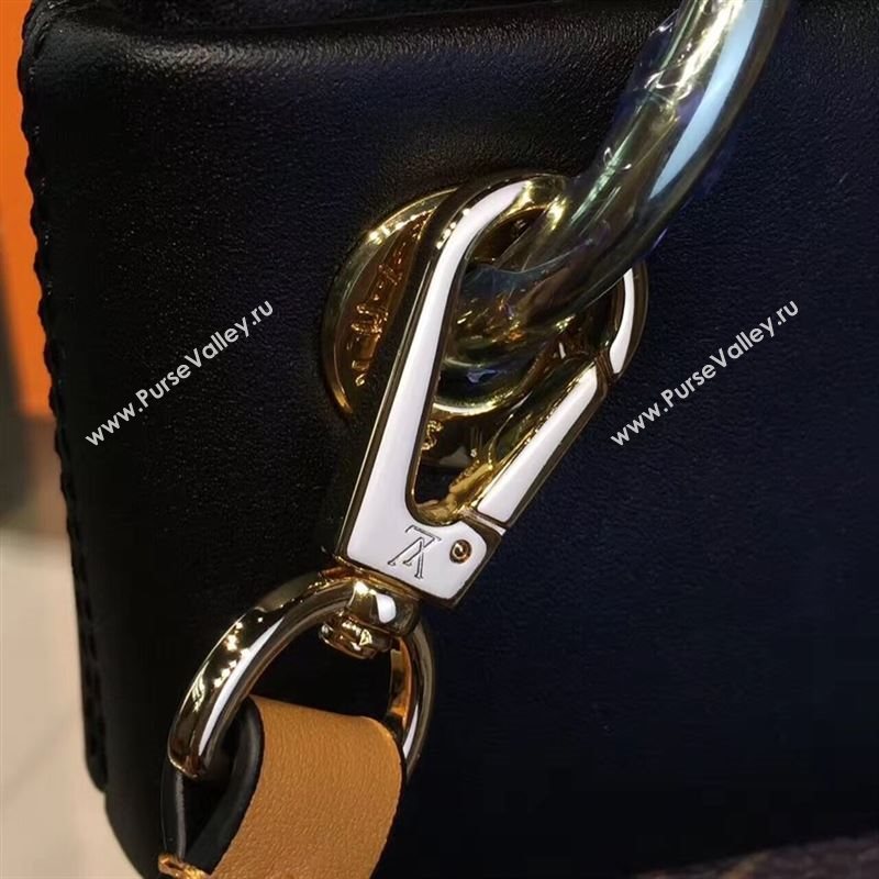 Louis Vuitton Tuileries Besace 67707