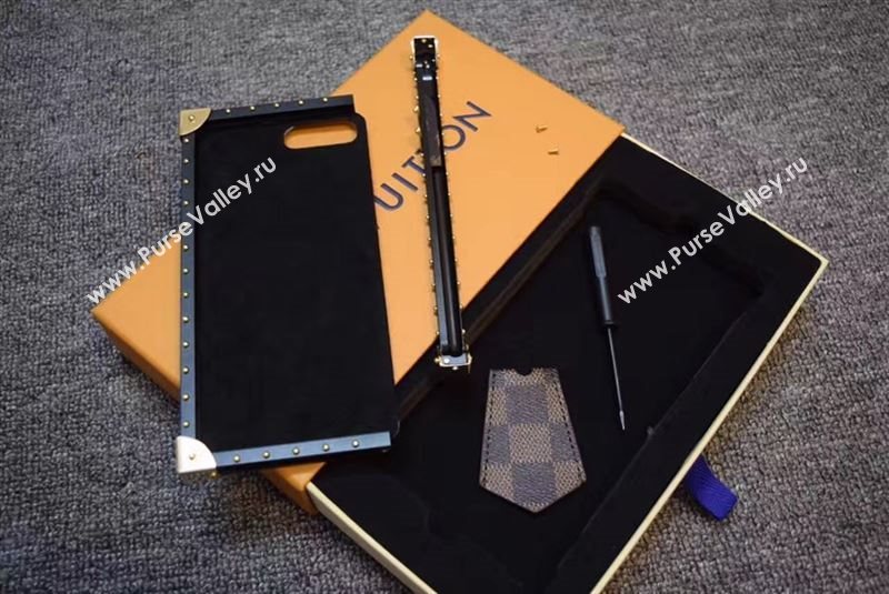 Louis Vuitton Plus phone shell 132447