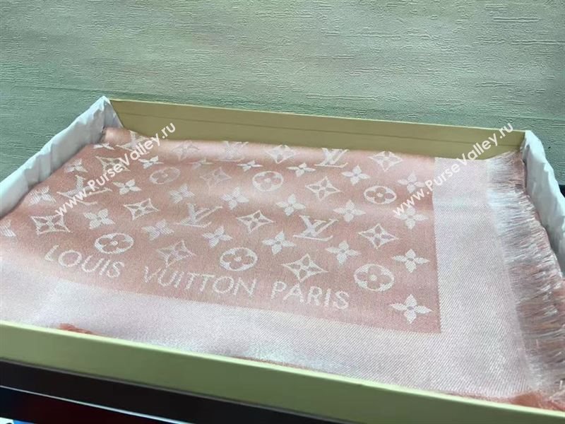 Louis Vuitton scarf 127665