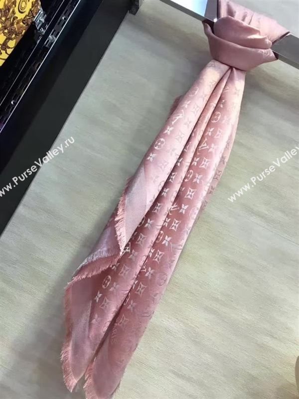 Louis Vuitton scarf 127665