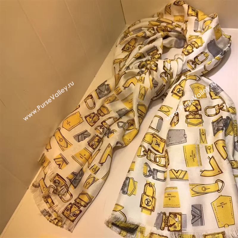 Louis Vuitton scarf 127405