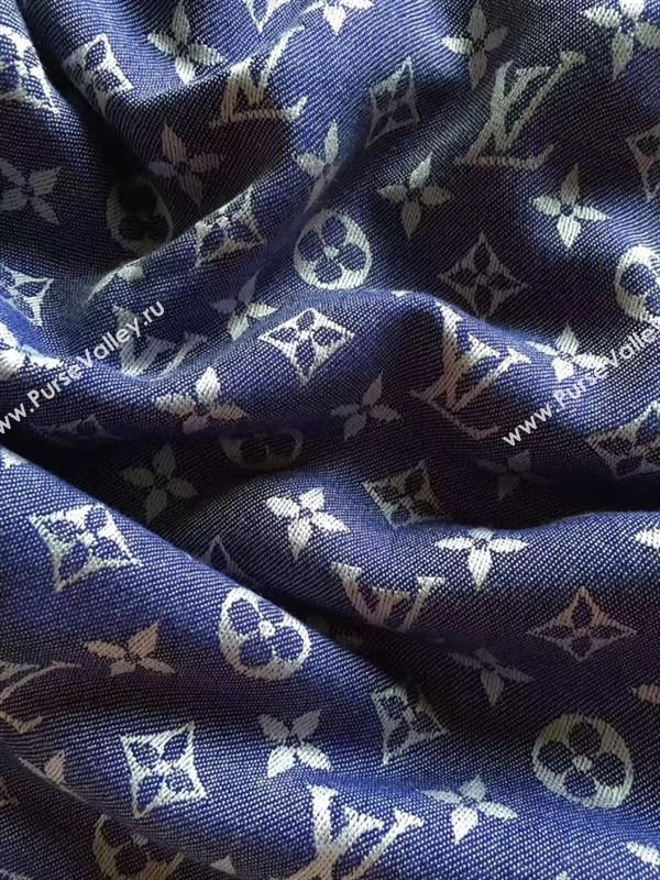 Louis Vuitton scarf 127409