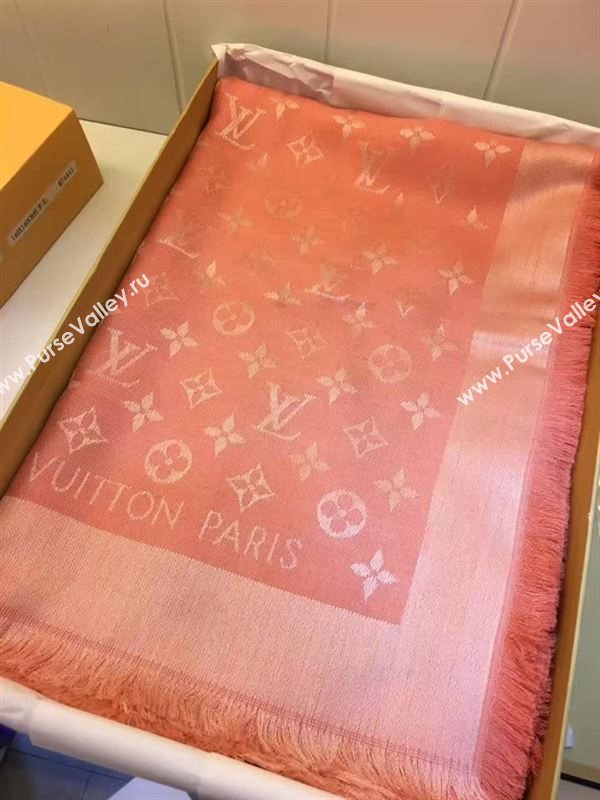 Louis Vuitton scarf 127417