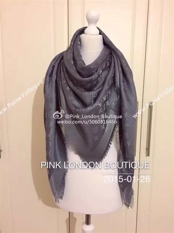 Louis Vuitton scarf 128295