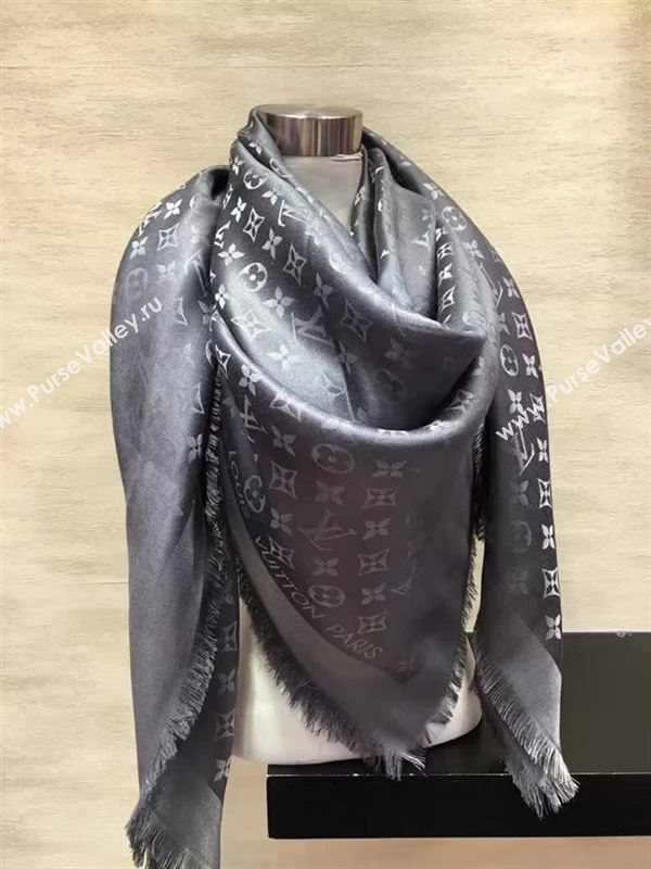 Louis Vuitton scarf 128295