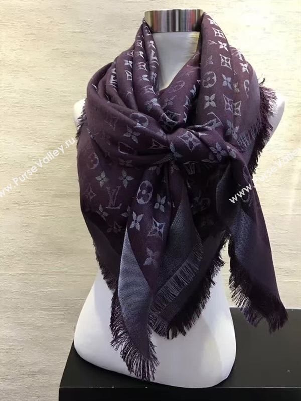 Louis Vuitton scarf 128296