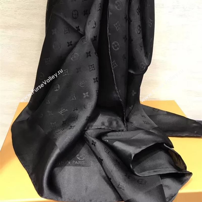 Louis Vuitton scarf 128297