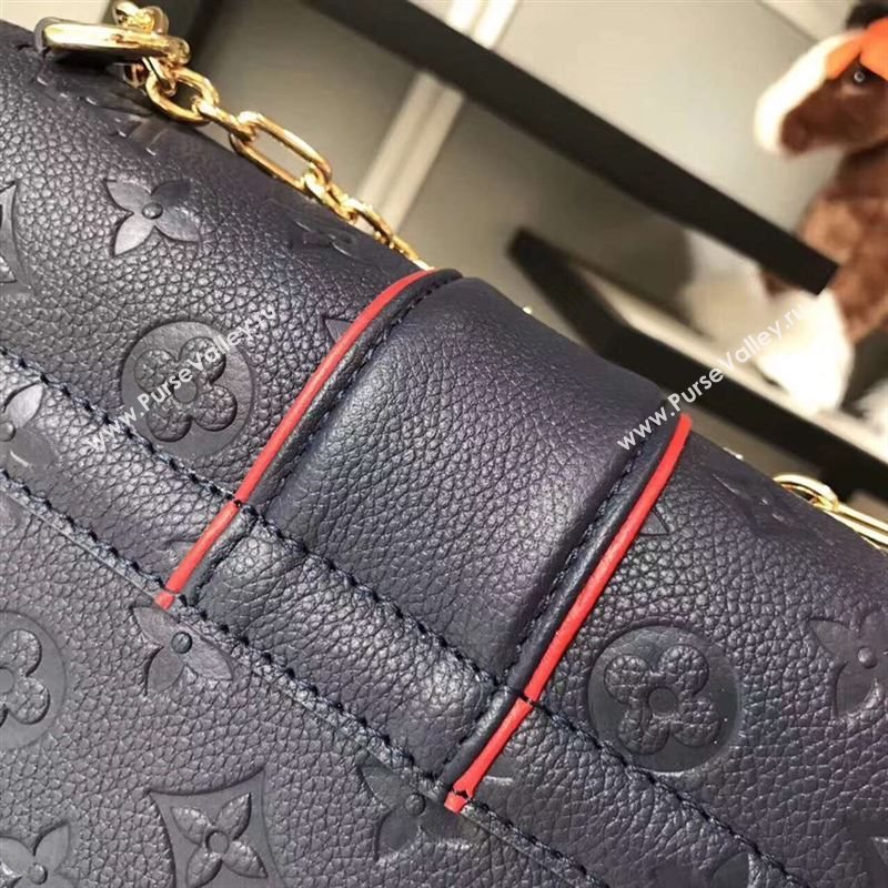 Louis Vuitton CHAIN LOUISE 133077