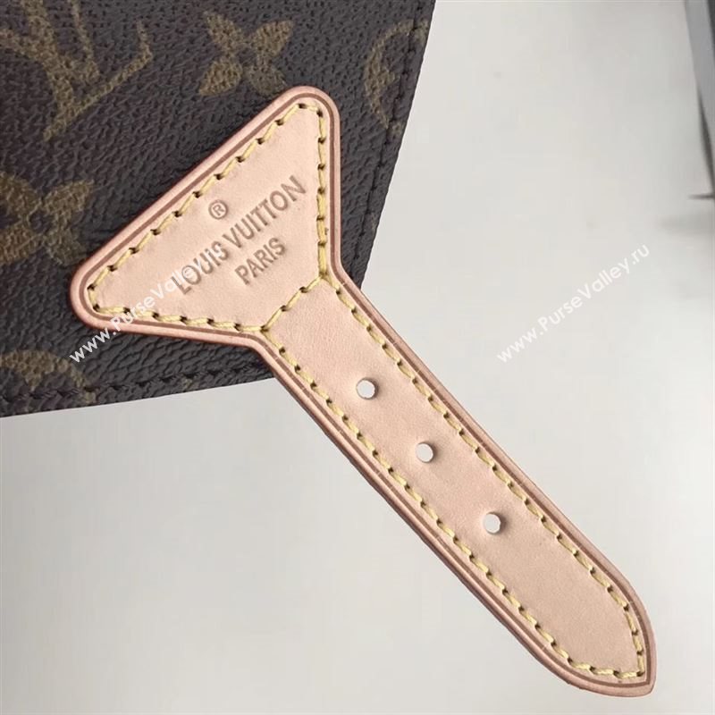 Louis Vuitton sperone bb 129570