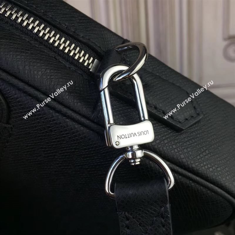 LOUIS VUITTON Kasai 132873