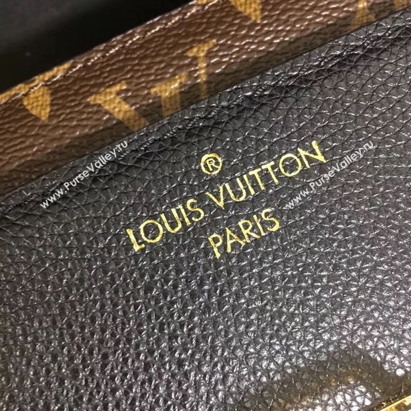 Louis Vuitton Victoire 128866