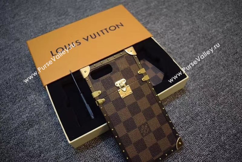 Louis Vuitton Plus phone shell 132447