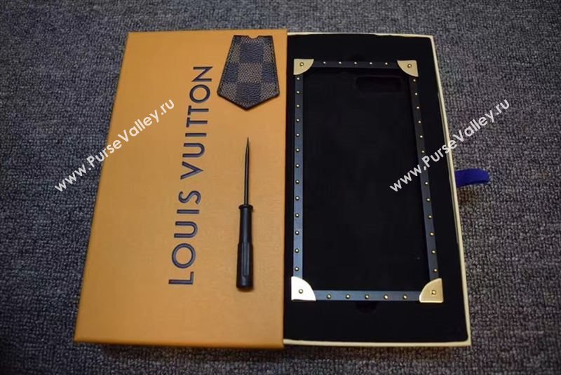 Louis Vuitton Plus phone shell 132447